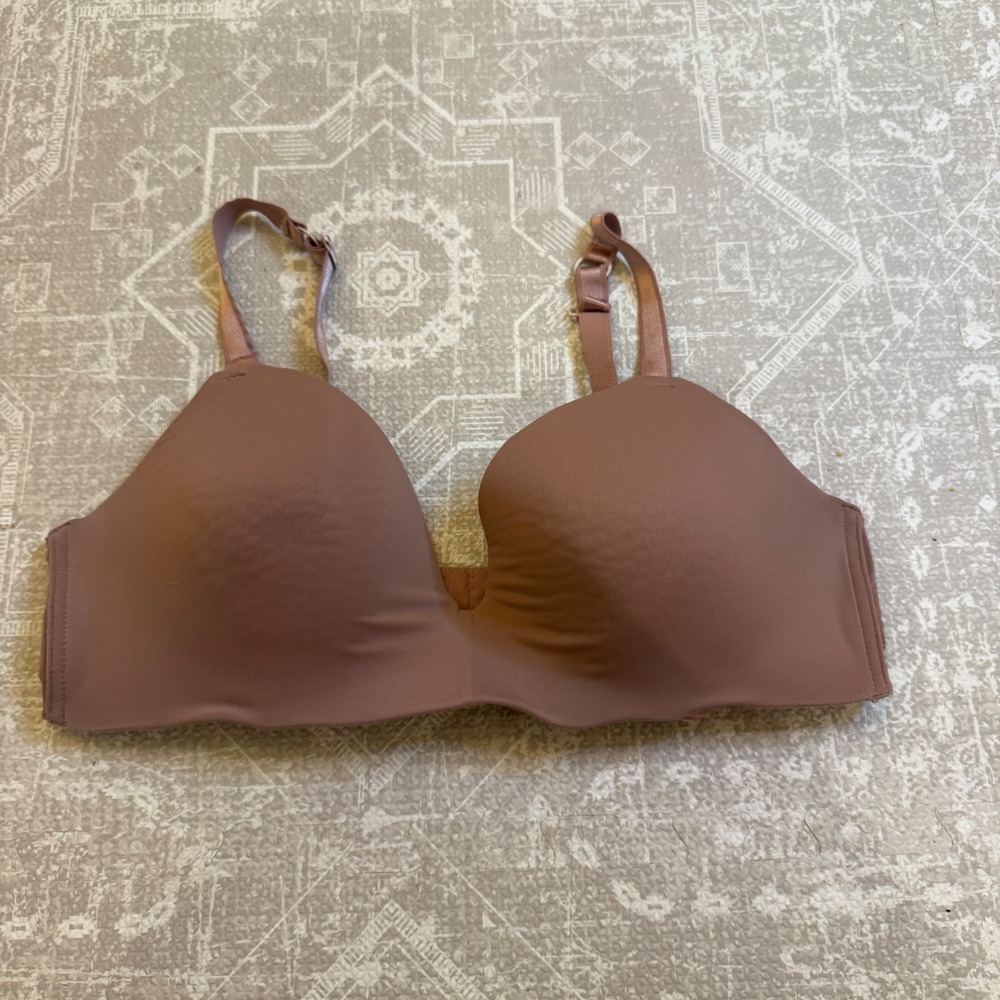Auden Breastfeeding Nursing Lightly Lined Wireless Bra Size 38D Comfort‎ Support